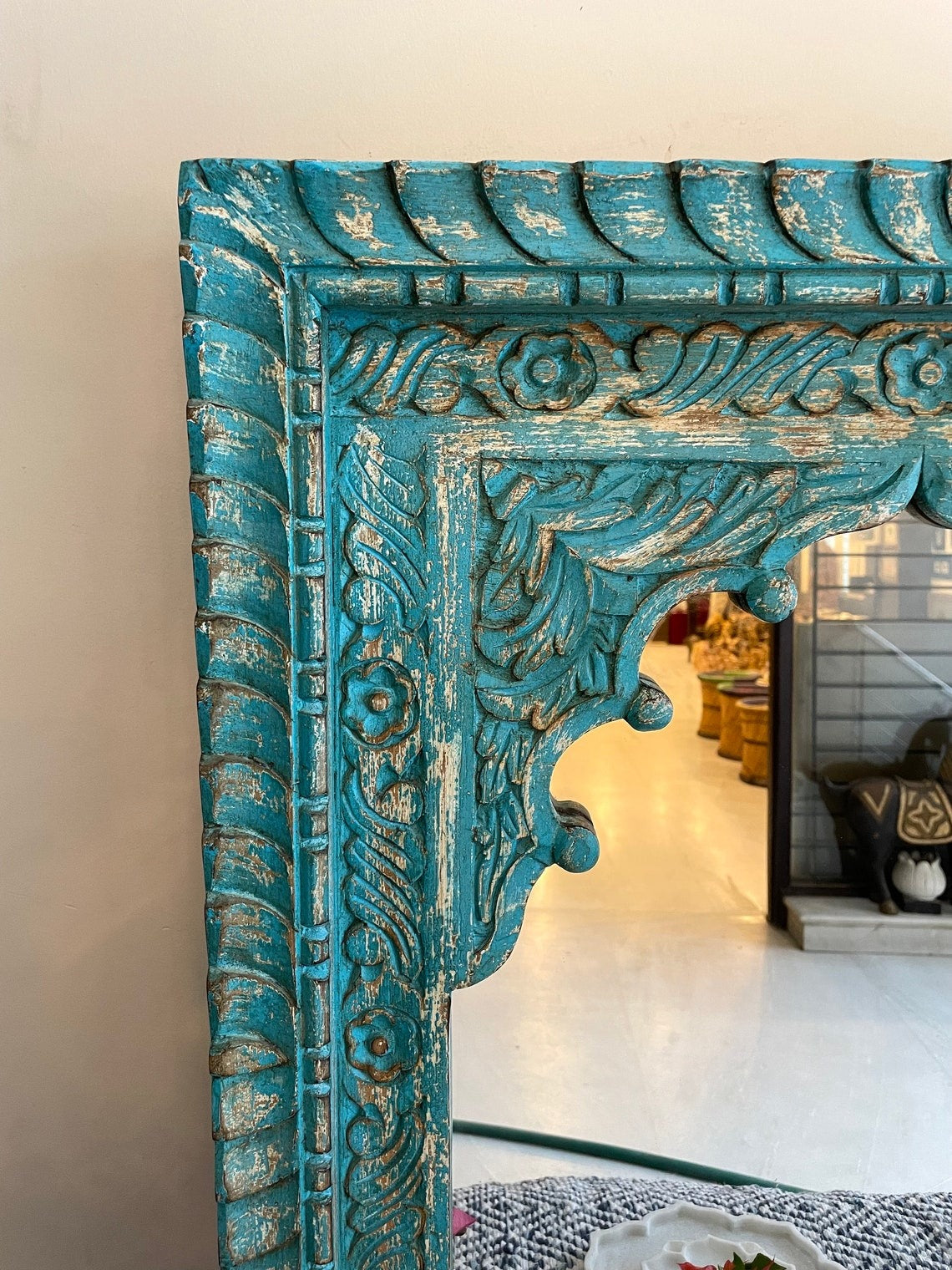 Vintage Hand - Carved Mirror Frame in Solid Wood for Bedroom | Living Room