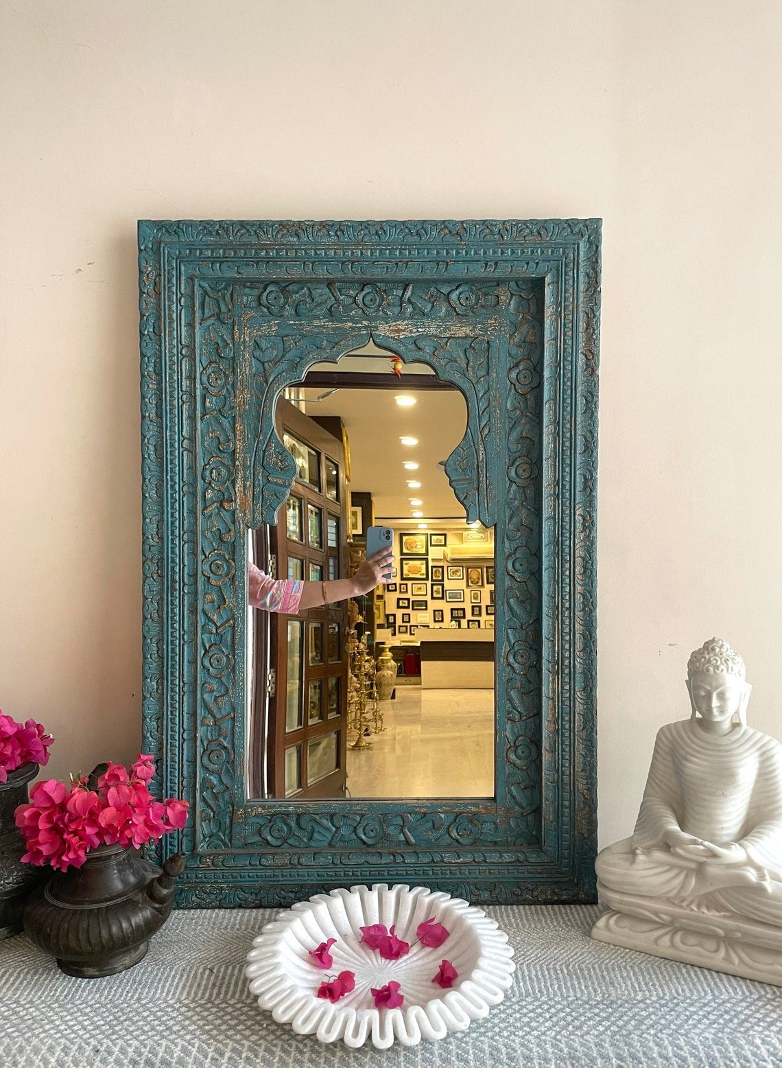 Vintage Charm: Indian Handcarved Wooden Wall Mirror