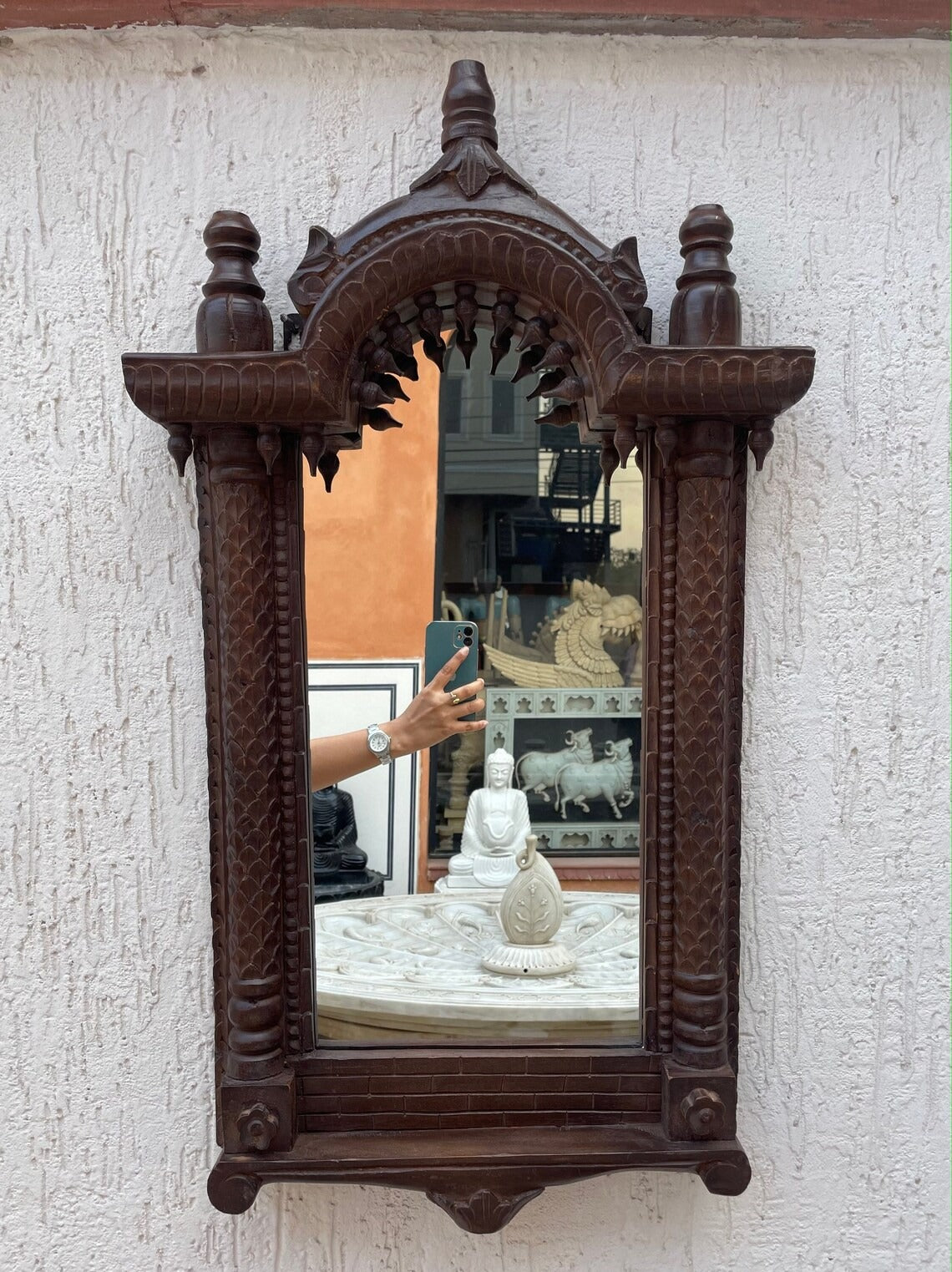 Jharokha Mirror: Distressed Rustic Elegance